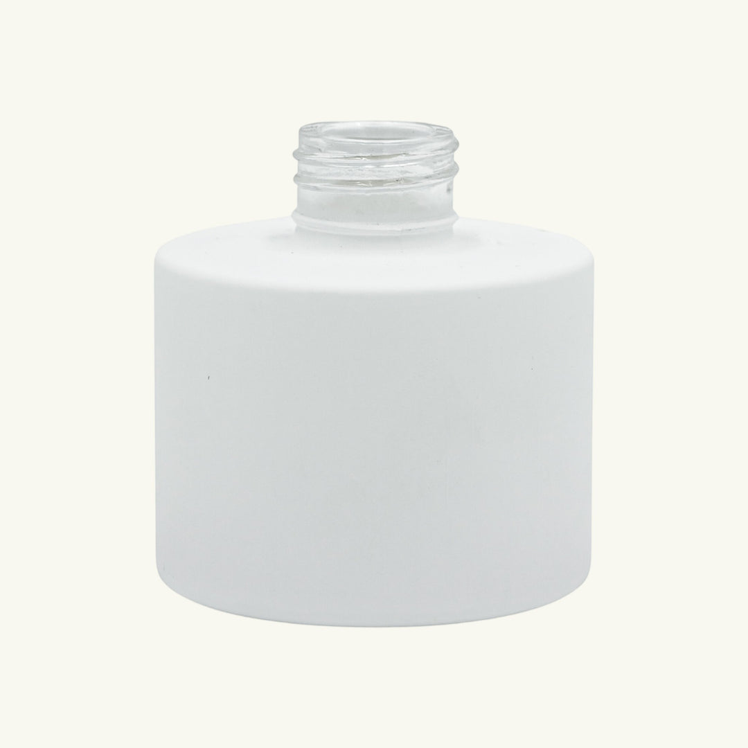 Pure Candle Supplies Melbourne 100ml round matte white glass diffuser bottle with screw top collar.