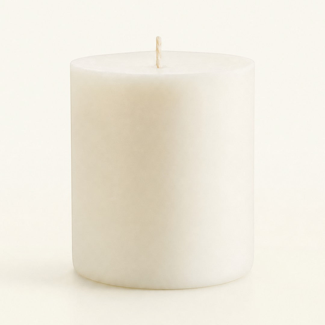 Pure Candle Supplies Melbourne Bobby Large silicone candle refill mould with a centered wick on a white background