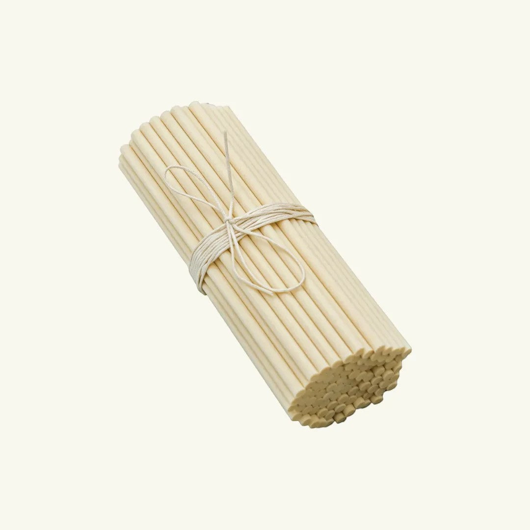 Pure Candle Supplies Melbourne natural fibre reed diffuser sticks, 5mm thick, 15cm long, tied in a bundle of 100.
